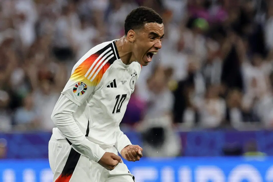 Jamal Musiala, futbolista de Alemania, en M&uacute;nich. EFE/EPA/RONALD WITTEK
