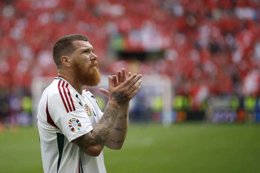 El delantero h&uacute;ngaro Martin Adam durante el partido de la Eurocopa contra Suiza. EFE/EPA/YOAN VALAT