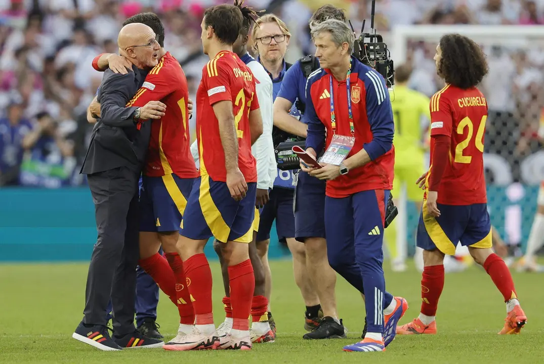 Luis de la Fuente, seleccionador espa&ntilde;ol,tras el partido de cuartos de la Eurocopa 2024 entre Espa&ntilde;a y Alemania en Stuttgart, Alemania EFE/EPA/RONALD WITTEK