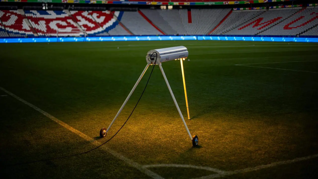 Preparativos en el Allianz Arena para la inauguraci&oacute;n de la Eurocopa 2024. EFE/EPA/MARTIN DIVISEK