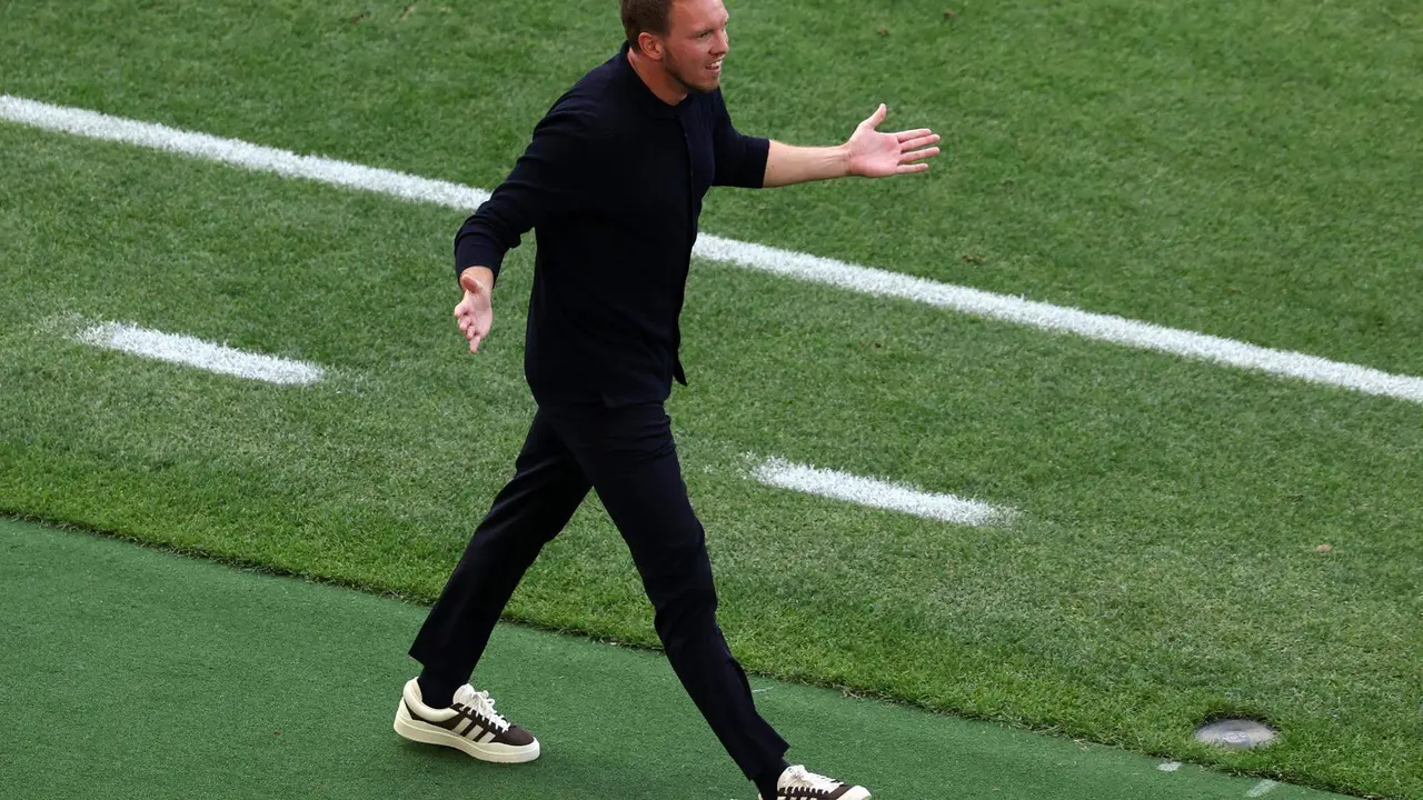 Julian Nagelsmann, seleccionador alem&aacute;n, durante el partido ante Hungr&iacute;a de la Eurocopa 2024. EFE/EPA/MOHAMED MESSARA