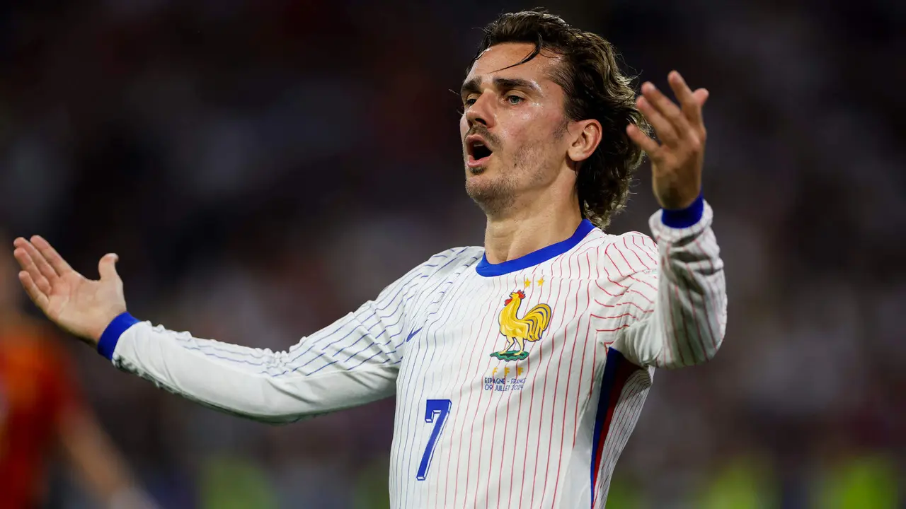 Griezmann, durante el partido de semifinales de la Eurocopa. EFE/Alberto Est&eacute;vez